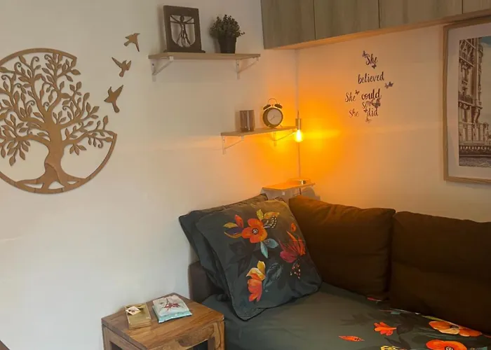 Bed Setting In Galeries Lafayette Street Apartamento *